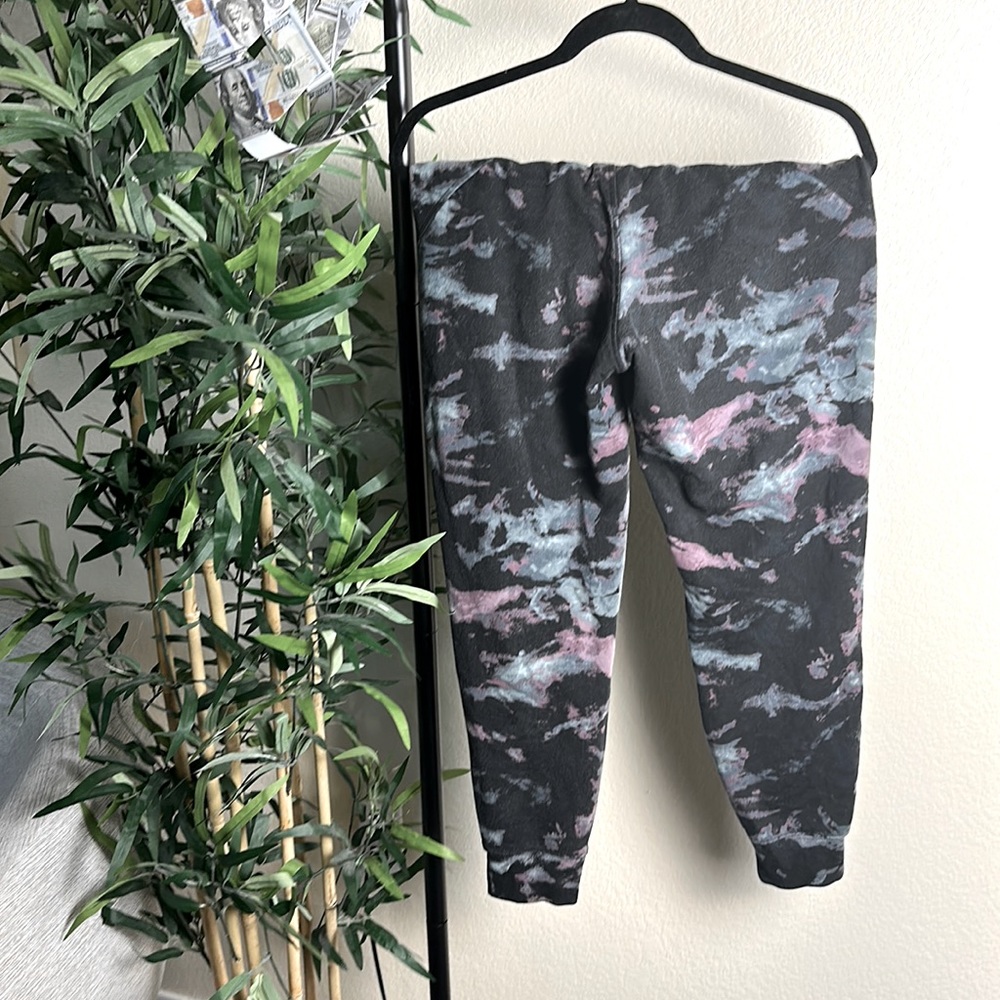 Athleta balance joggers